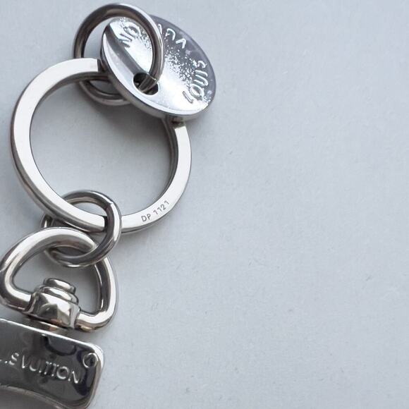 Louis Vuitton Keychain Bag Charm LV Logo Silver Authentic Key Holder - Picture 4 of 8